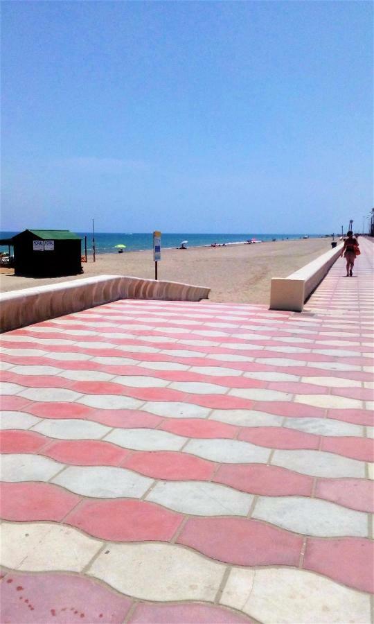 Estudio Frente Al Mar روكيتاس ذي مار المظهر الخارجي الصورة